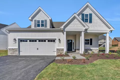 2240 Foxfield Ln, Salem, VA 24153