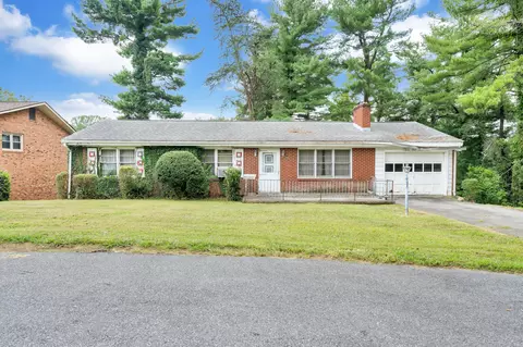 3442 Kershaw Rd NW, Roanoke, VA 24017