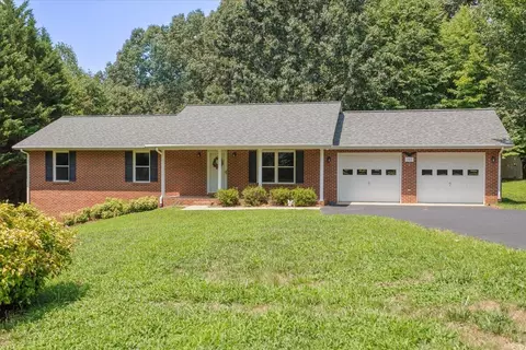103 Barrington Ct, Hardy, VA 24101