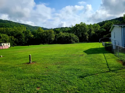 403 Tannery Rd, Iron Gate, VA 24448 photo 3