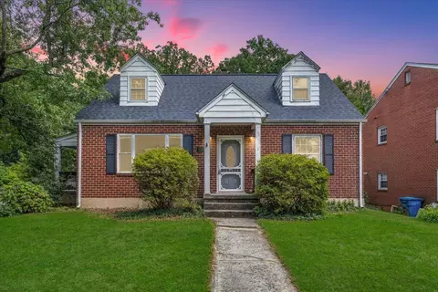 2104 York Rd SW, Roanoke, VA 24015