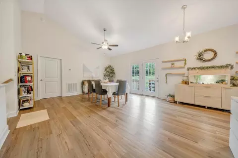 5165 Crumpacker Dr, Roanoke, VA 24019 photo 9