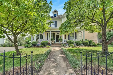 424 Highland Ave SW, Roanoke, VA 24016