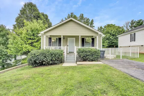 2647 Belle Ave NE, Roanoke, VA 24012