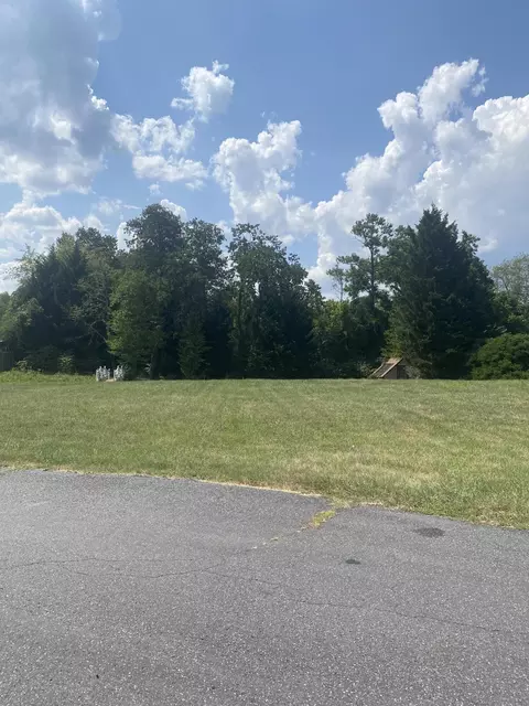 0000 Tinkerdale Rd, Roanoke, VA 24019