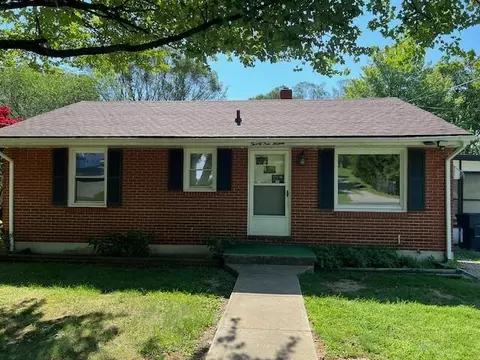 2413 Shull Rd NE, Roanoke, VA 24012