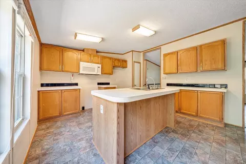 1102 Thomasson Mill Rd, Goodview, VA 24095 photo 10
