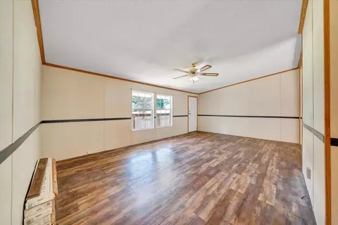 1102 Thomasson Mill Rd, Goodview, VA 24095 photo 5