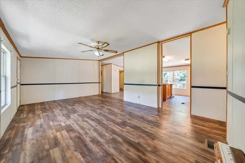 1102 Thomasson Mill Rd, Goodview, VA 24095 photo 3