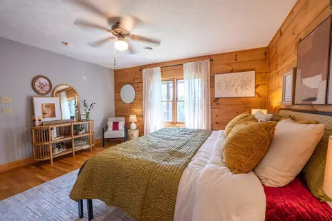 Bedroom - 2311 Central Academy Rd, Stuart, VA 24171 photo 2 of 5