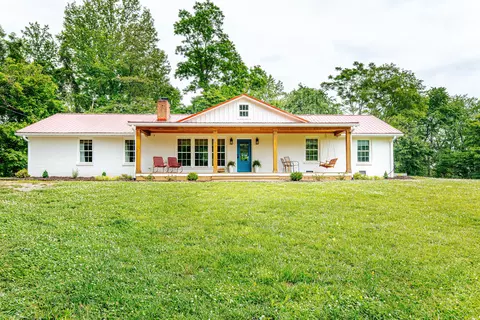 1493 Stonebrook Farms Rd, Bedford, VA 24523