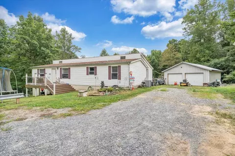 1705 Thaxton Mountain Rd, Thaxton, VA 24174