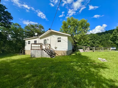 5703 Bens Run Rd, Covington, VA 24426 photo 4