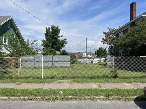 810 Stewart Ave SE, Roanoke, VA 24013