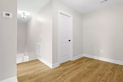 Entry Way - 156 Bermuda Dr, Hardy, VA 24101 photo 6 of 6