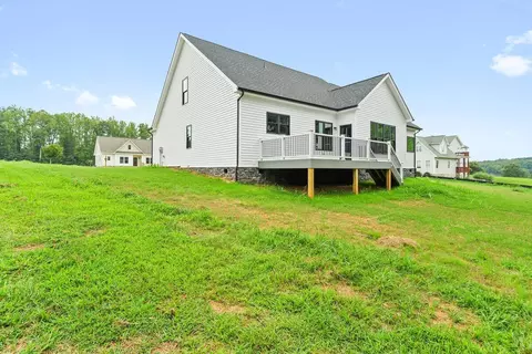 Exterior - 156 Bermuda Dr, Hardy, VA 24101 photo 8 of 9