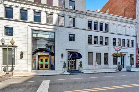 204 Jefferson St SE #10, Roanoke, VA 24011