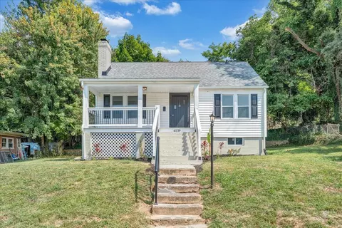 4139 Virginia Ave NW, Roanoke, VA 24017