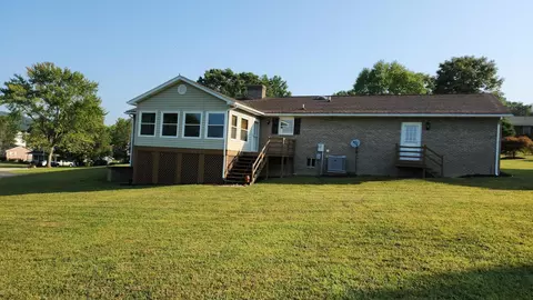 Exterior - 301 Dustys Rd, Covington, VA 24426 photo 4 of 6