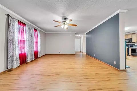 1291 Menefee Dr, Goode, VA 24556 photo 7