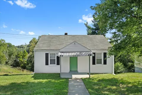 4024 Michigan Ave NW, Roanoke, VA 24017