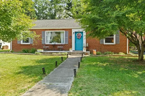 1846 Carlton Rd SW, Roanoke, VA 24015