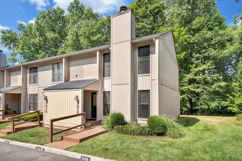 7018 Oak Ct, Roanoke, VA 24018