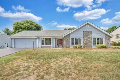 5527 Rome Dr, Roanoke, VA 24019