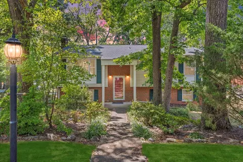 5550 Sweetfern Dr, Roanoke, VA 24019