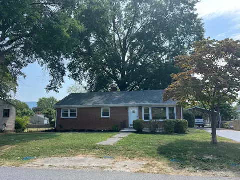 1210 Vivian Ave, Roanoke, VA 24019