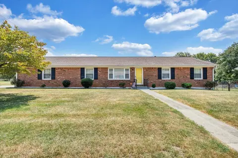1504 Narcissus St, Salem, VA 24153