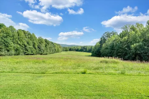 Exterior - 1056 Vfw Rd, Patrick Springs, VA 24133 photo 4 of 16