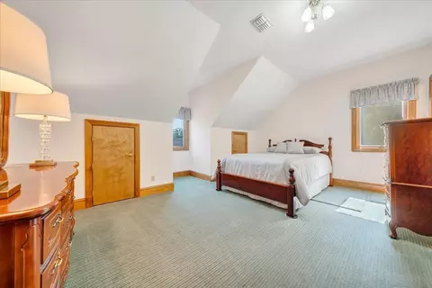 Bedroom - 1056 Vfw Rd, Patrick Springs, VA 24133 photo 8 of 10