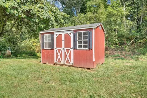 908 E Dolly Ann Dr, Covington, VA 24426 photo 46