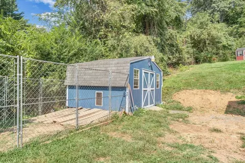 908 E Dolly Ann Dr, Covington, VA 24426 photo 47