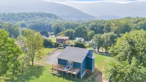908 E Dolly Ann Dr, Covington, VA 24426 photo 40