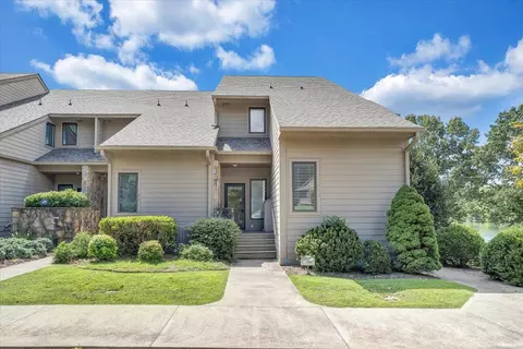 130 Fawn Haven Ln, Huddleston, VA 24104
