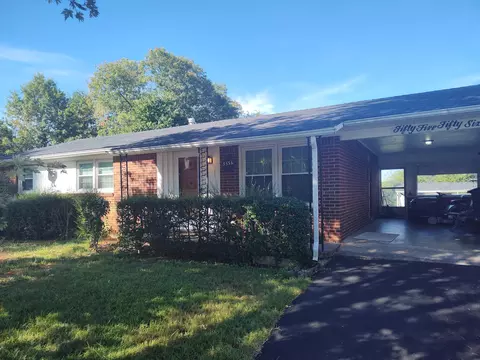 5556 Halcun Dr, Roanoke, VA 24019