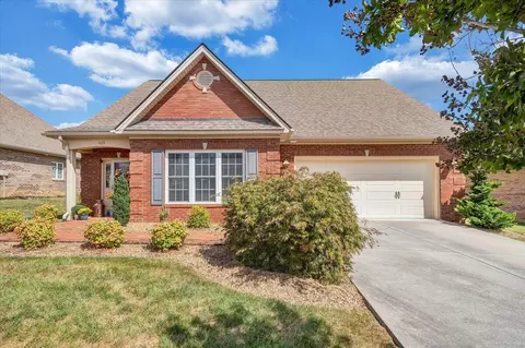 429 Deer Run Cir, Salem, VA 24153