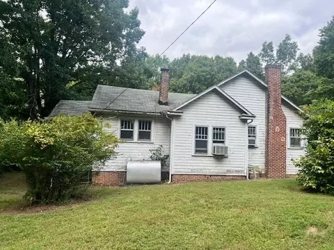 186 Frank Redd Rd, Fieldale, VA 24089 photo 5