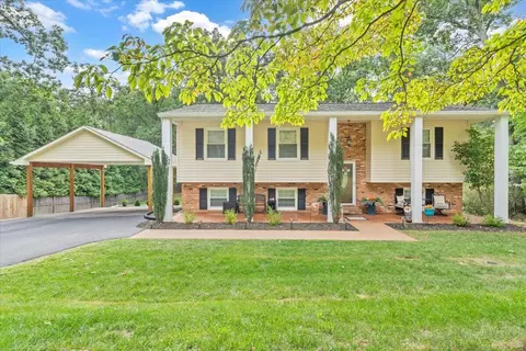 2269 Donagale Dr, Roanoke, VA 24012