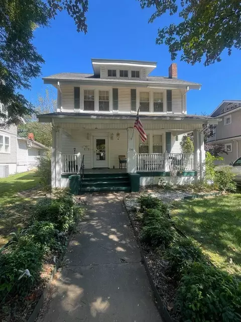 2141 Maiden Ln SW, Roanoke, VA 24015
