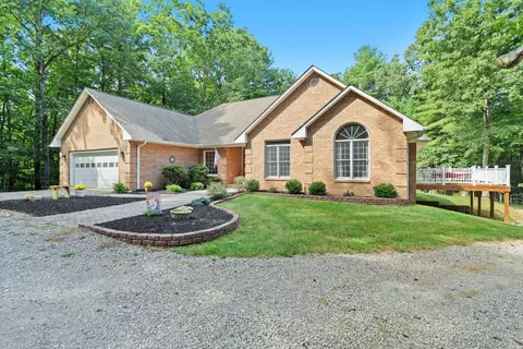 127 London Ridge Rd, Boones Mill, VA 24065