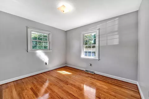 3845 Fleming Ave NE, Roanoke, VA 24012 photo 9