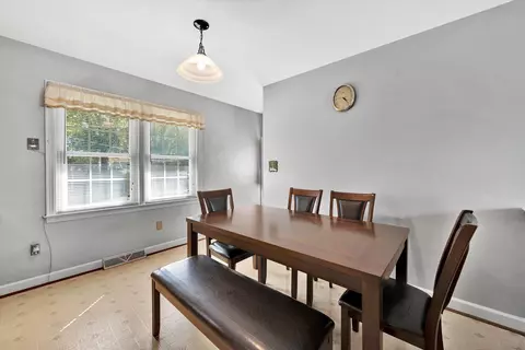 3845 Fleming Ave NE, Roanoke, VA 24012 photo 5