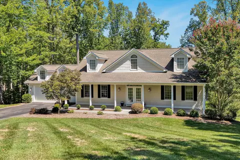 155 Mountain Shore Dr, Penhook, VA 24137