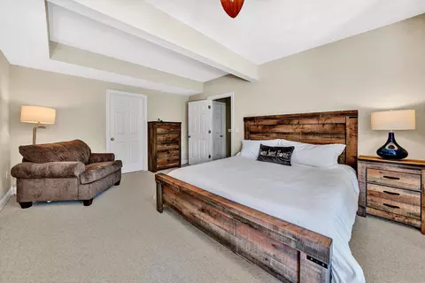 Bedroom - 155 Mountain Shore Dr, Penhook, VA 24137 photo 6 of 6