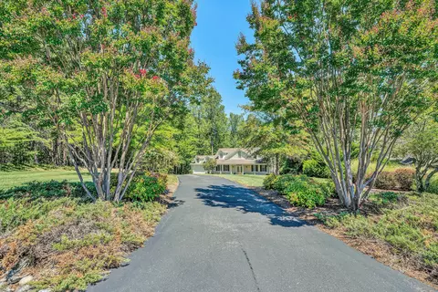 Exterior - 155 Mountain Shore Dr, Penhook, VA 24137 photo 16 of 20