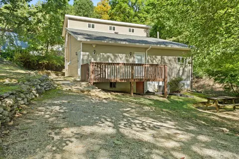 1115 Skyview Rd, Salem, VA 24153