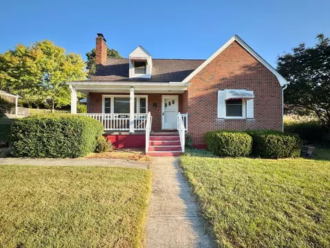 2611 Westhampton Ave SW, Roanoke, VA 24015